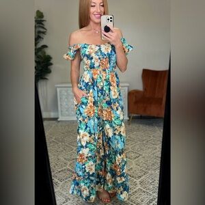 Hailey & Co. romper smocking ruffle straps two-tier ruffle legs Med.